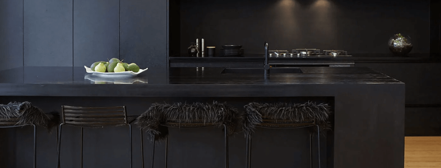 Black Worktops Gloss: Sleek & Stylish Kitchen Surfaces | Smith Interiors UK