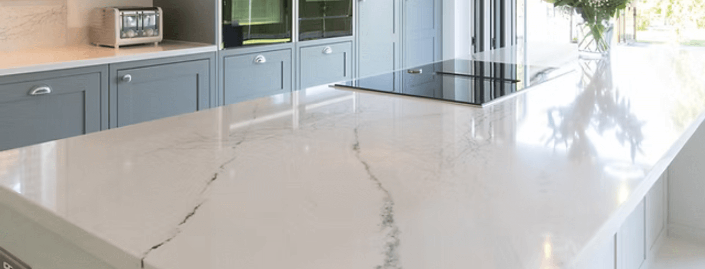 Granite Work Top: Stylish, Durable Kitchen Surfaces | Smith Interiors UK